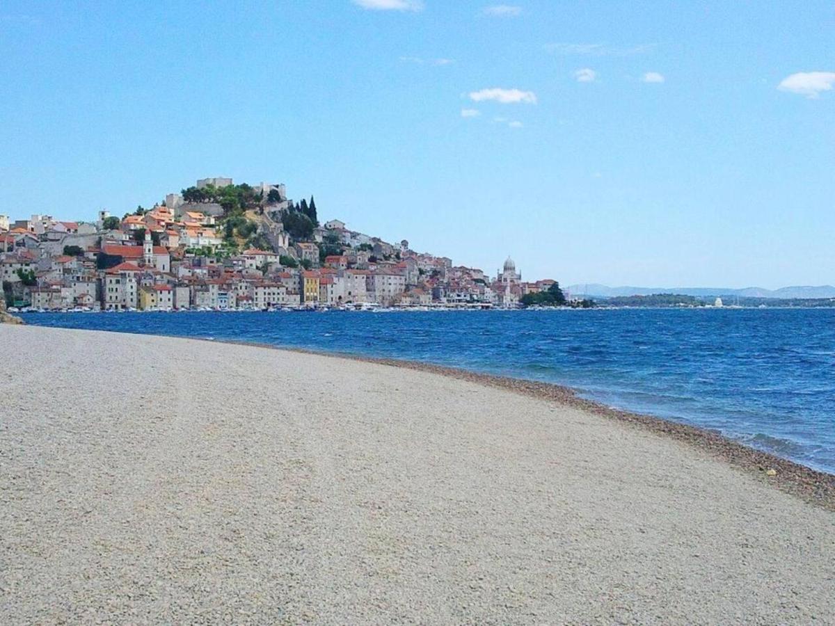 Urban Lights Hideaway - City Center Šibenik Екстериор снимка