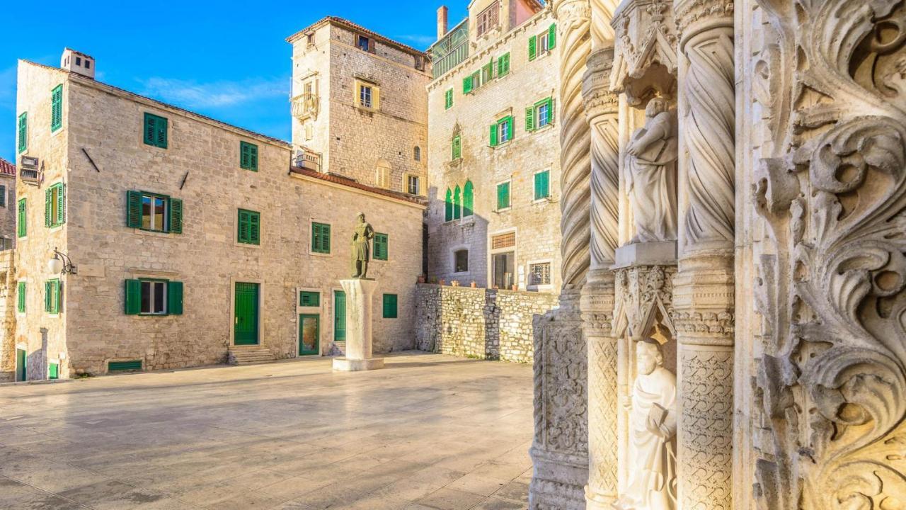 Urban Lights Hideaway - City Center Šibenik Екстериор снимка